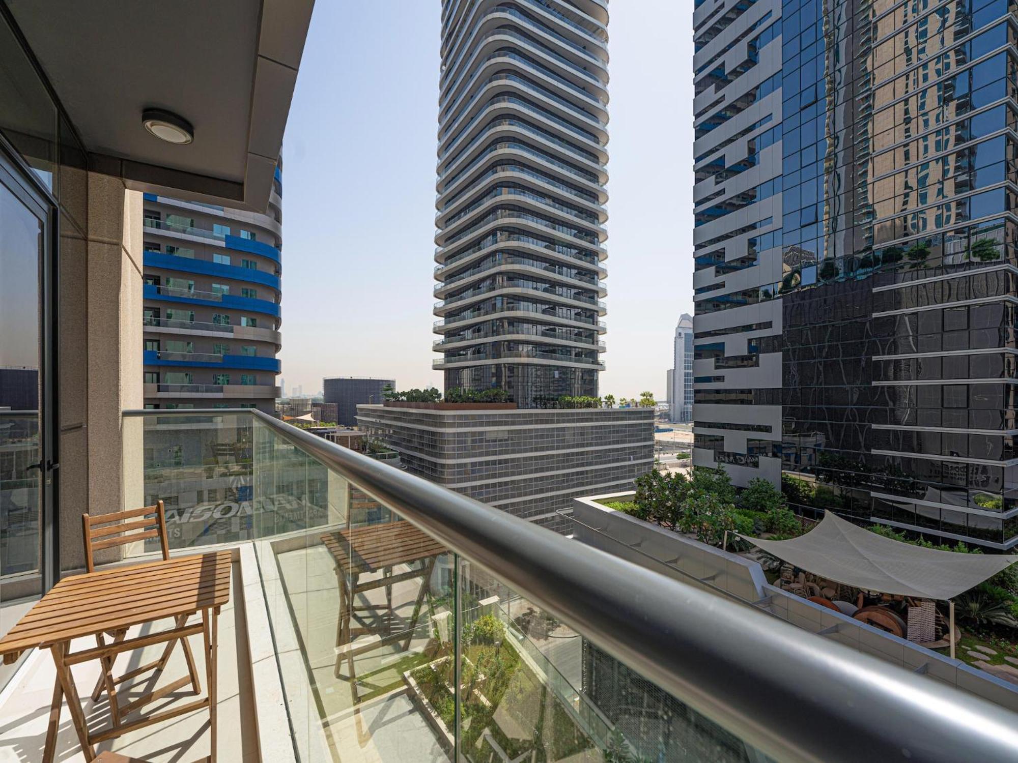 Luxe Apartments Near Dubai Mall Burj Khalifa Pool Gym Parking Екстериор снимка